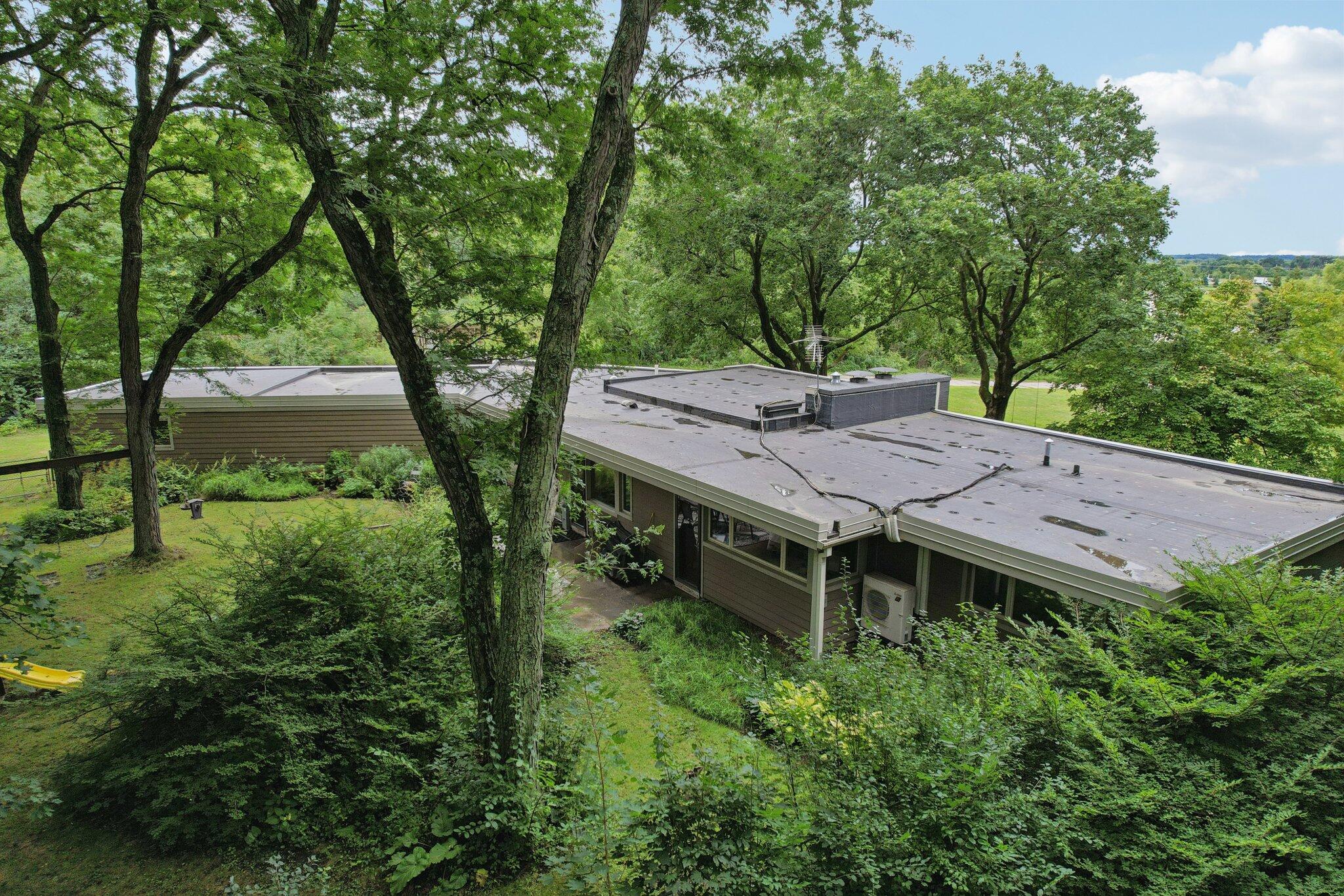 1009 Spring Valley Road Burlington, WI 53105 - Photo 40 of 49 New Commercial Grade Roof