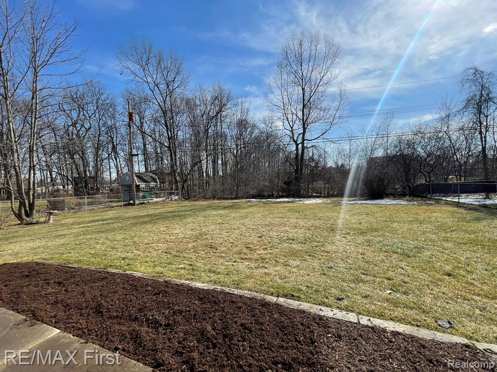 48065 Fuller Road Chesterfield, MI 48051 - Photo 19 of 20