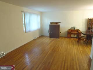 1158 Norwalk Road Philadelphia, PA 19115 - Photo 2 of 6