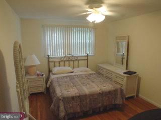 1158 Norwalk Road Philadelphia, PA 19115 - Photo 5 of 6