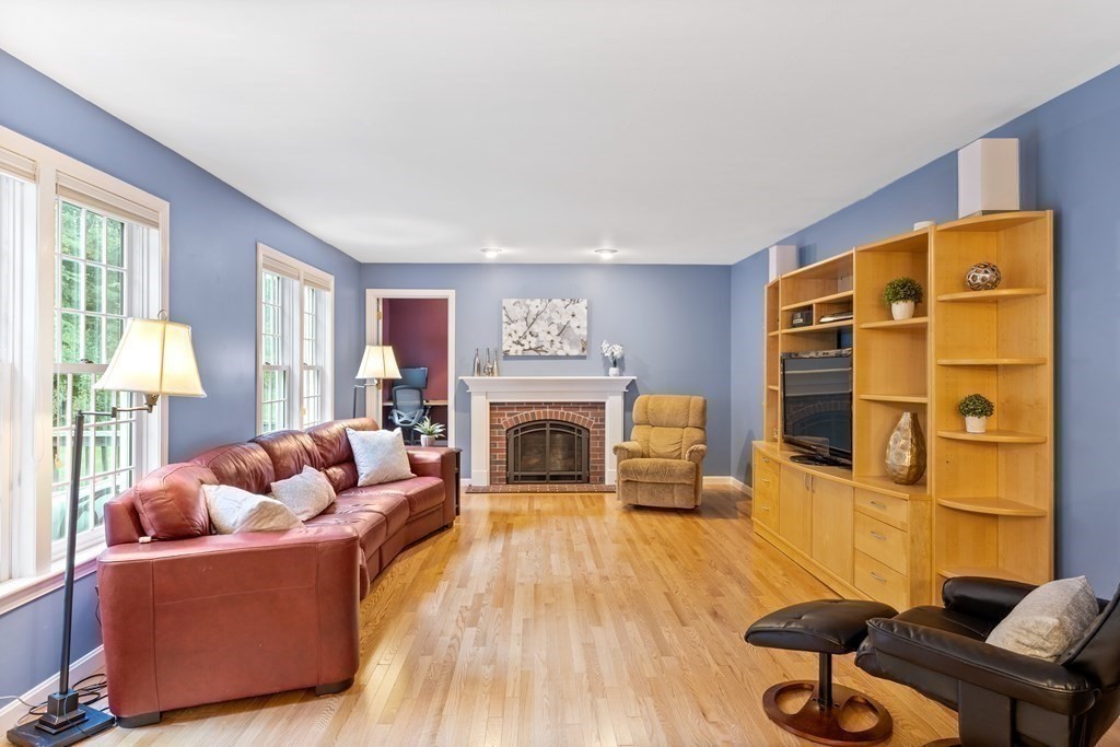 8 Rooks Way Westford, MA 01886 - Photo 15 of 42 Gallery Image 15