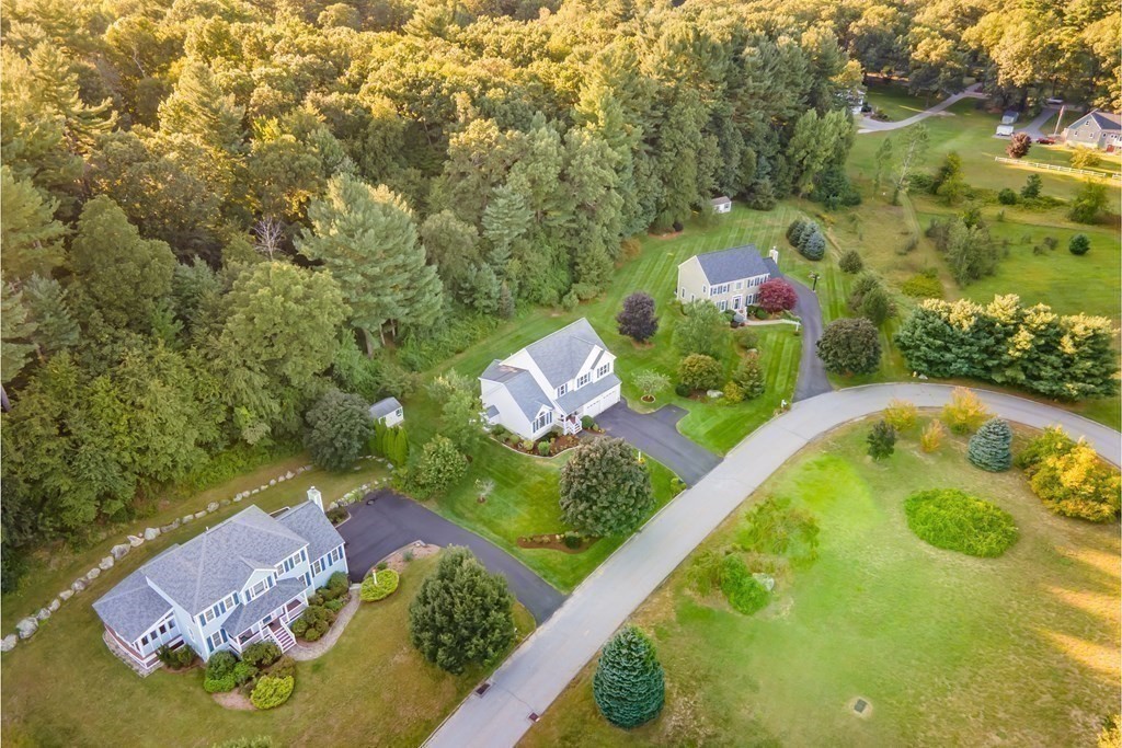 8 Rooks Way Westford, MA 01886 - Photo 41 of 42 Gallery Image 41