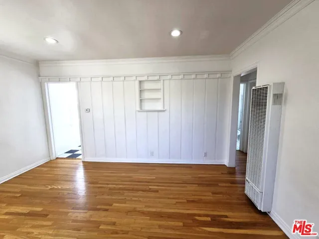a black and white checkered floor with a black white checkered floor