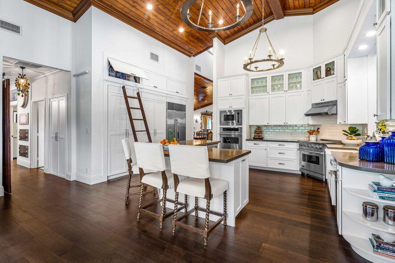 8203 Sawpine Road Delray Beach, FL 33446 - Photo 19 of 82 Ladder for access