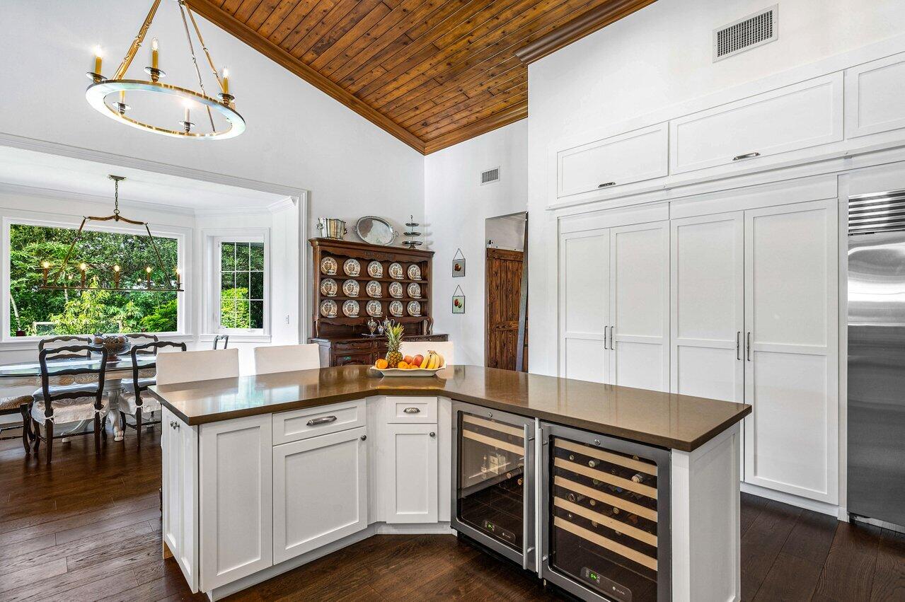 8203 Sawpine Road Delray Beach, FL 33446 - Photo 22 of 82 Kitchen
