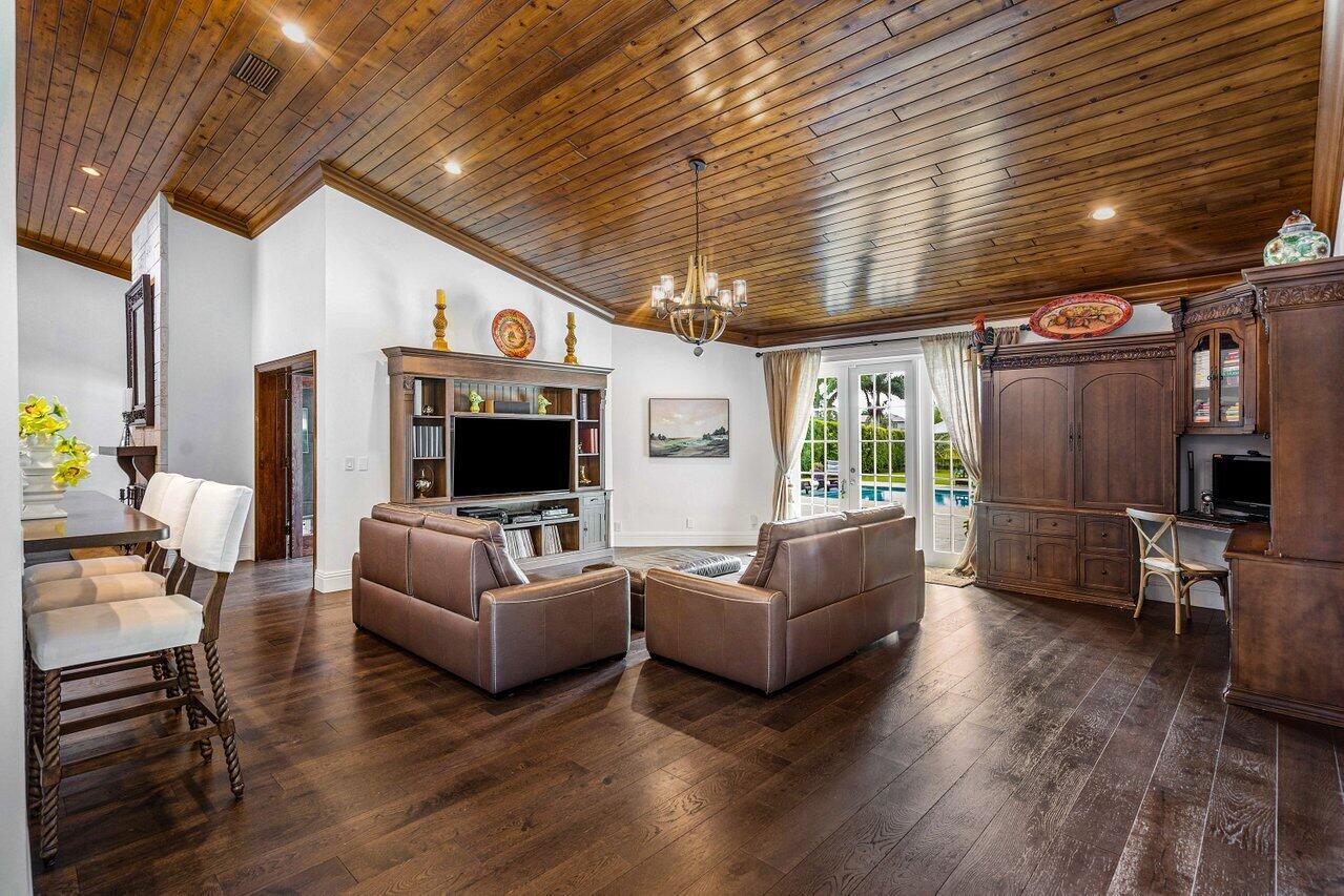 8203 Sawpine Road Delray Beach, FL 33446 - Photo 26 of 82 Family Room