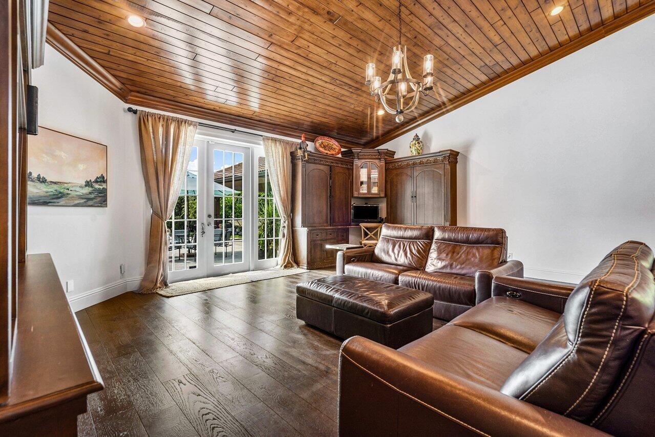 8203 Sawpine Road Delray Beach, FL 33446 - Photo 27 of 82 Family Room