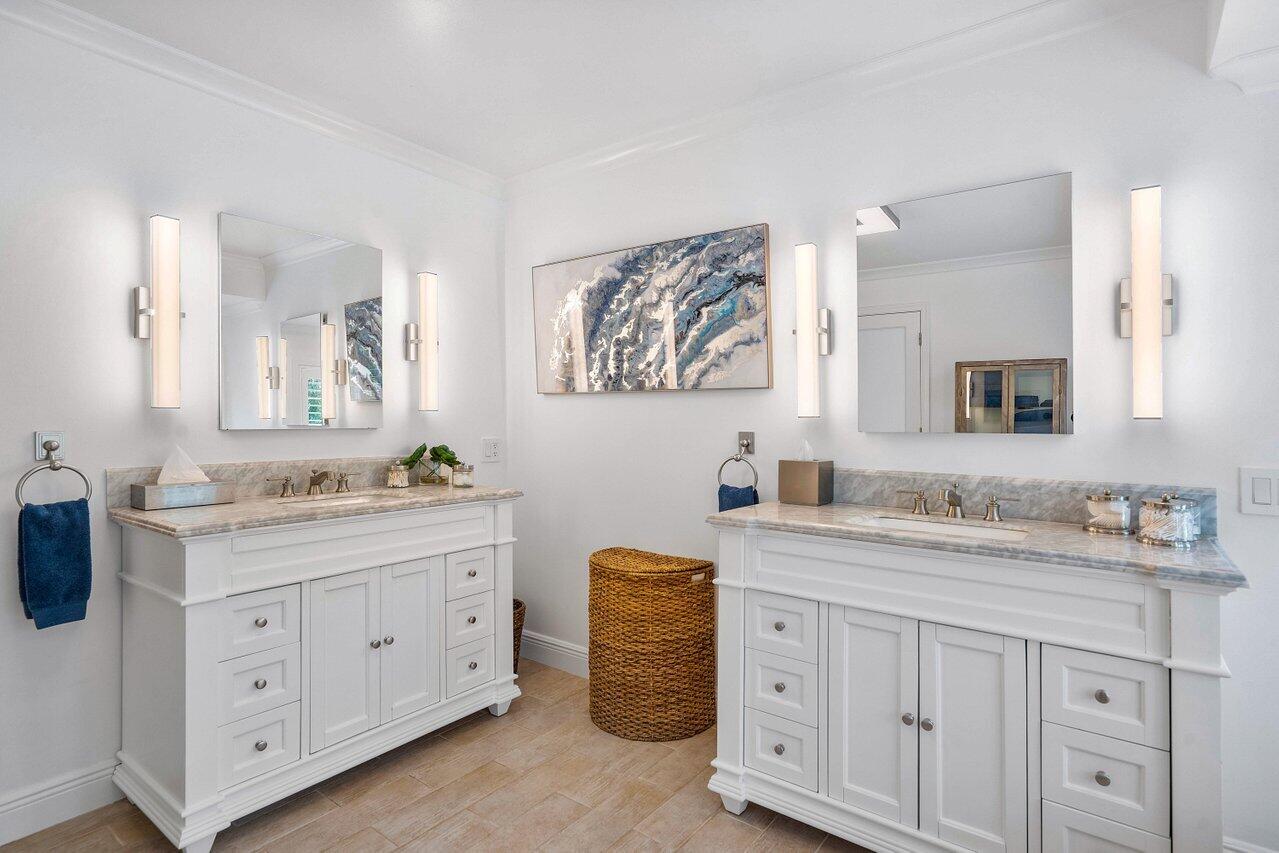 8203 Sawpine Road Delray Beach, FL 33446 - Photo 34 of 82 Master bath