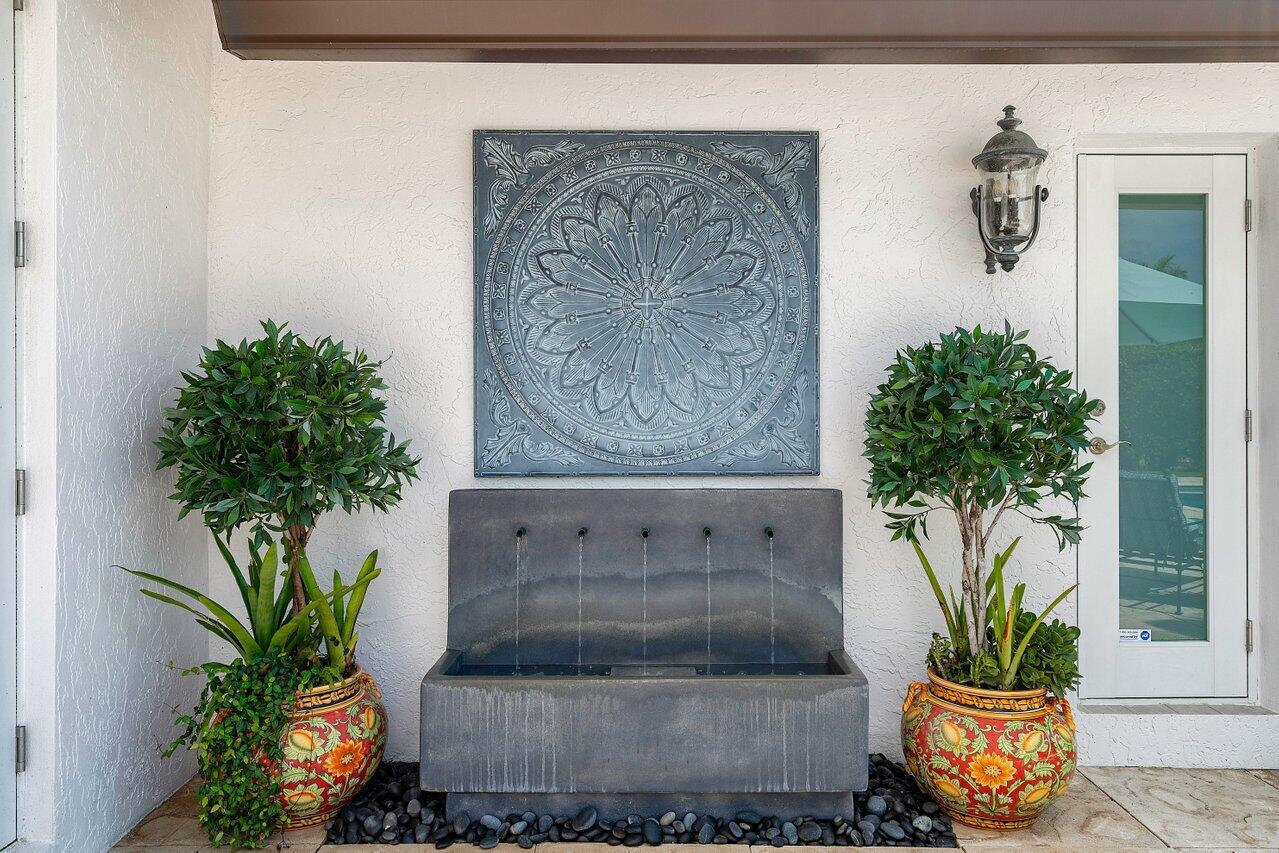 8203 Sawpine Road Delray Beach, FL 33446 - Photo 57 of 82 Fountain