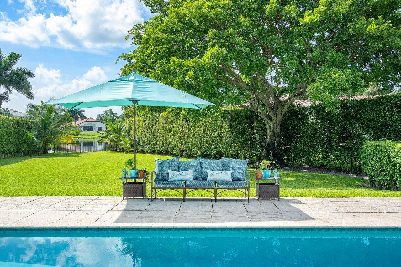 8203 Sawpine Road Delray Beach, FL 33446 - Photo 61 of 82 Relaxing