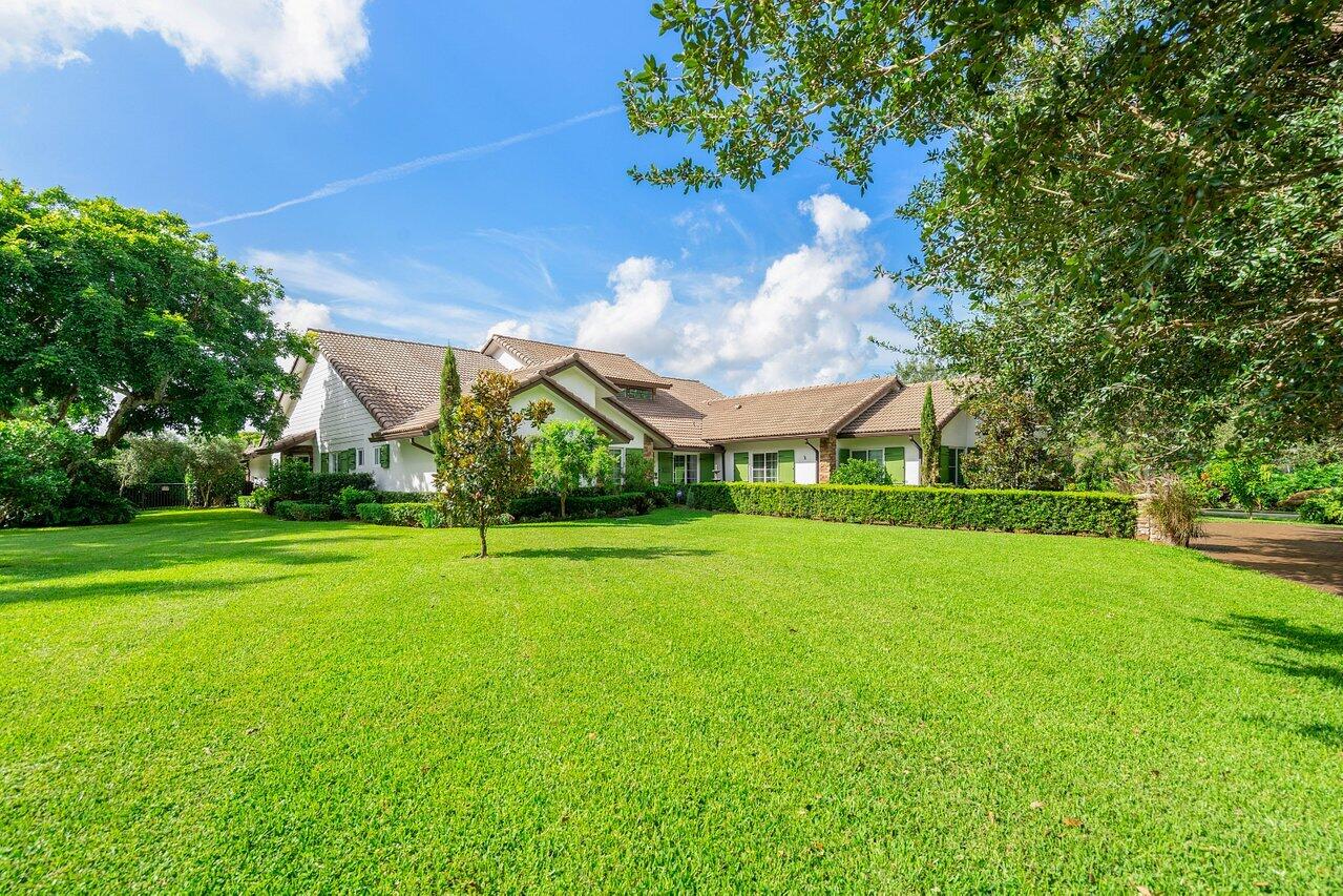 8203 Sawpine Road Delray Beach, FL 33446 - Photo 74 of 82 Front Lawn