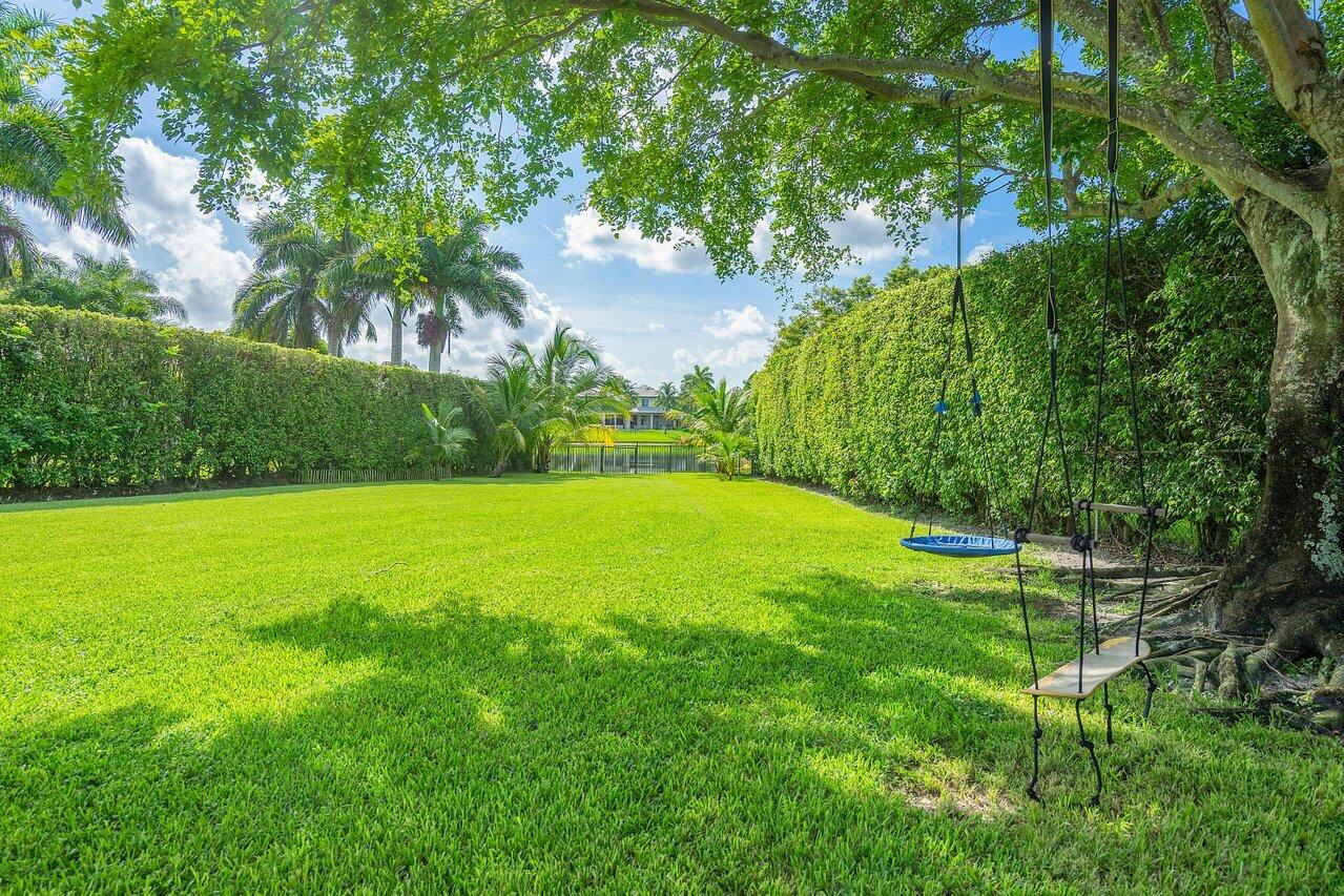 8203 Sawpine Road Delray Beach, FL 33446 - Photo 79 of 82 Garden 2