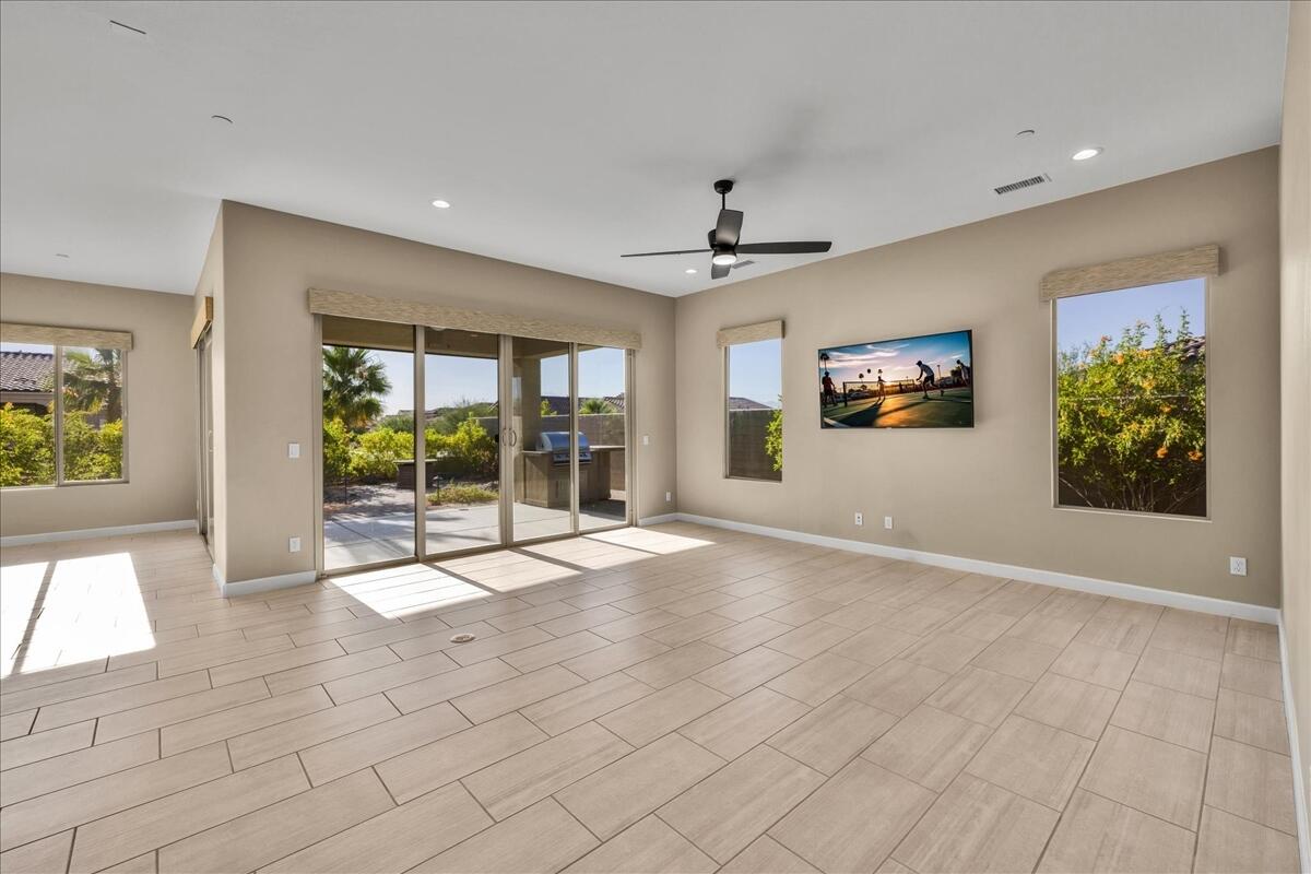 32 Moscato Rancho Mirage, CA 92270 - Photo 11 of 67 07-07