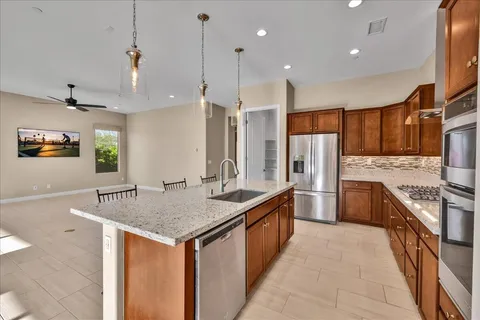 $819,900 | 32 Moscato, Rancho Mirage, CA 92270
