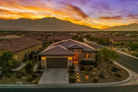 $819,900 | 32 Moscato, Rancho Mirage, CA 92270