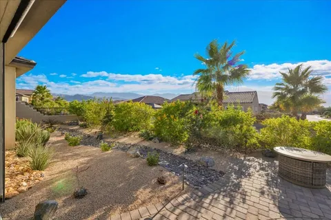$819,900 | 32 Moscato, Rancho Mirage, CA 92270