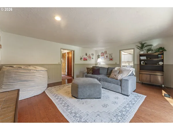 $475,000 | 2358 Ptarmigan Street Northwest, Salem, OR 97304
