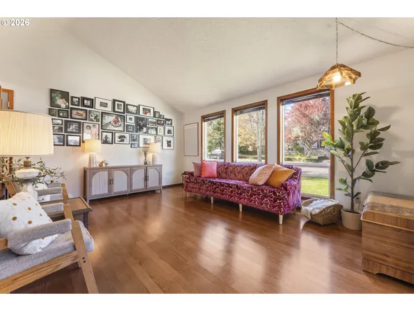 $475,000 | 2358 Ptarmigan Street Northwest, Salem, OR 97304
