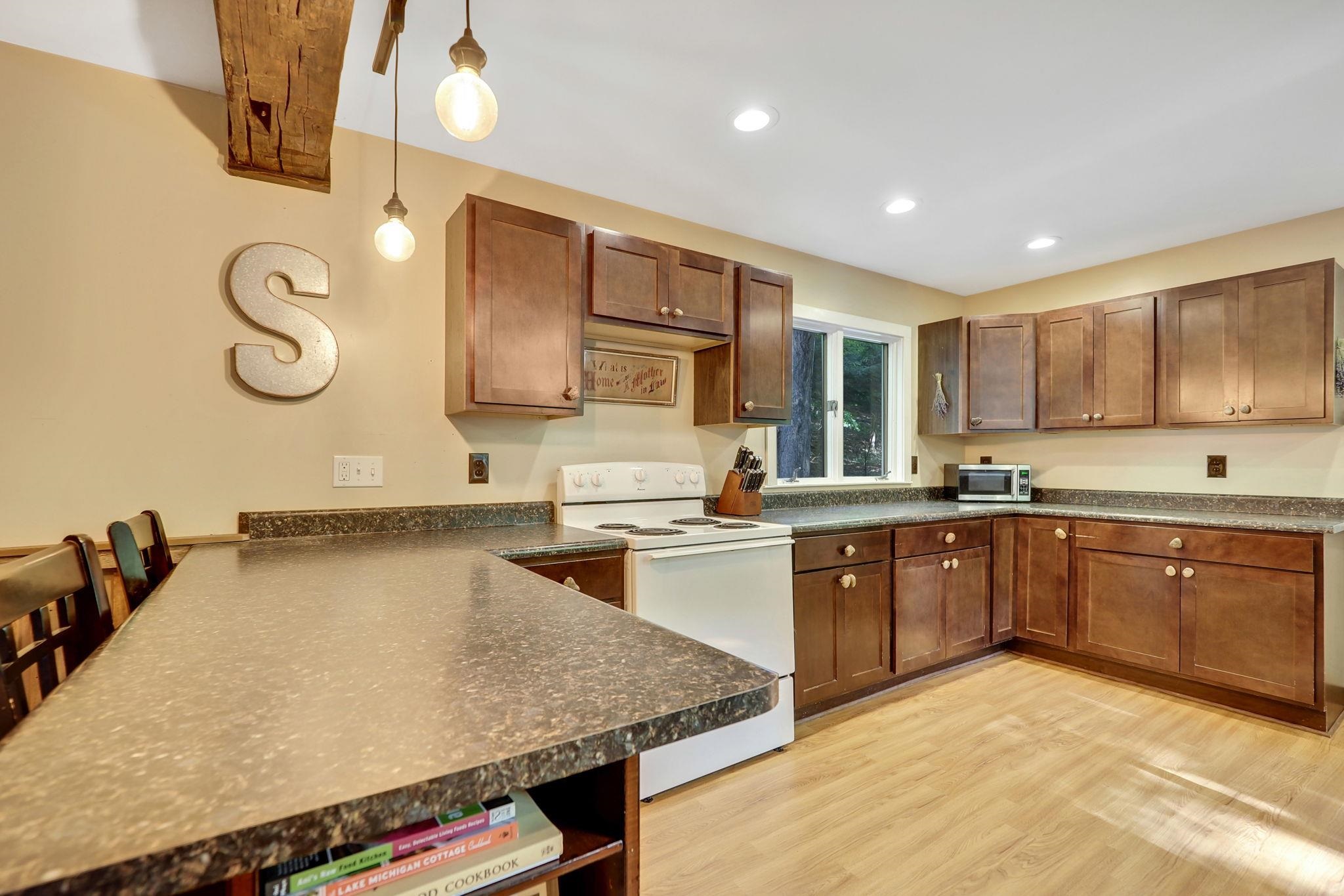 8242 South Sullivan Road Cedar, MI 49621 - Photo 17 of 96