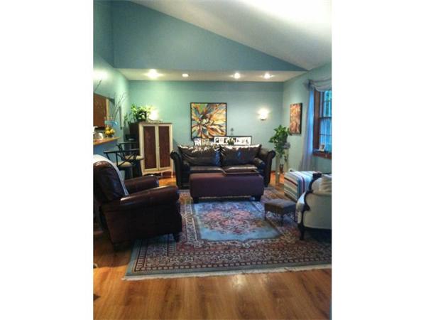 88 Reed Street Lexington, MA 02421 - Photo 5 of 9