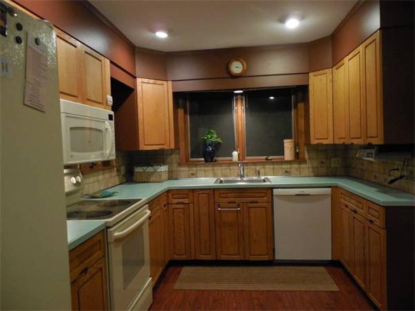 88 Reed Street Lexington, MA 02421 - Photo 7 of 9