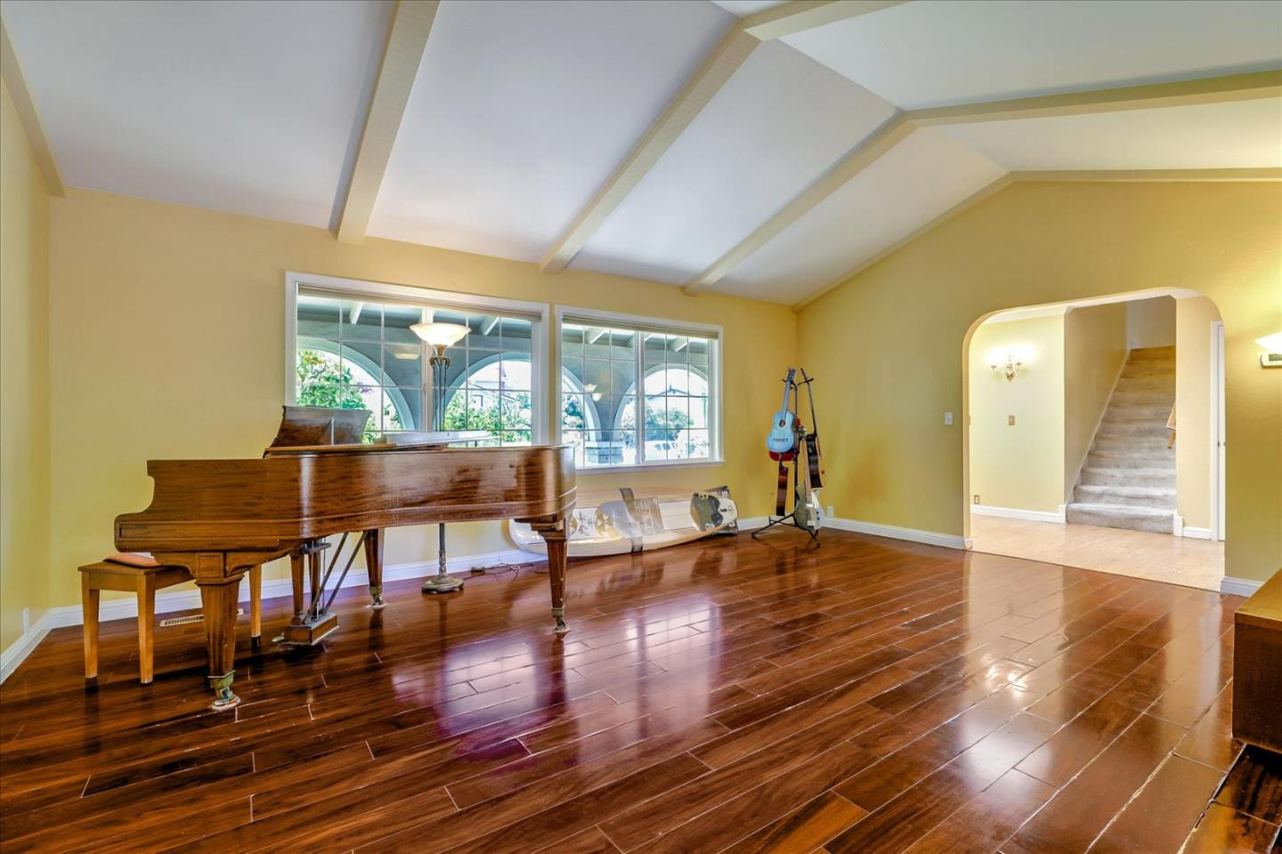 7166 Brooktree Way San Jose, CA 95120 - Photo 12 of 48 a living room with furniture and a wooden floor