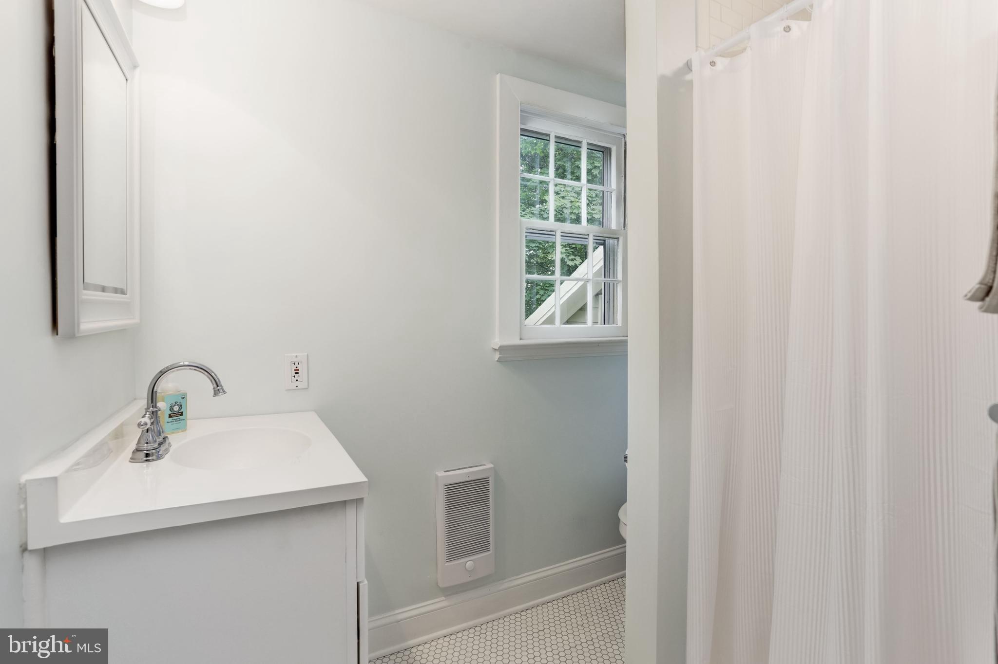 12301 Liberty Road Union Bridge, MD 21791 - Photo 53 of 90 Third Full Bath