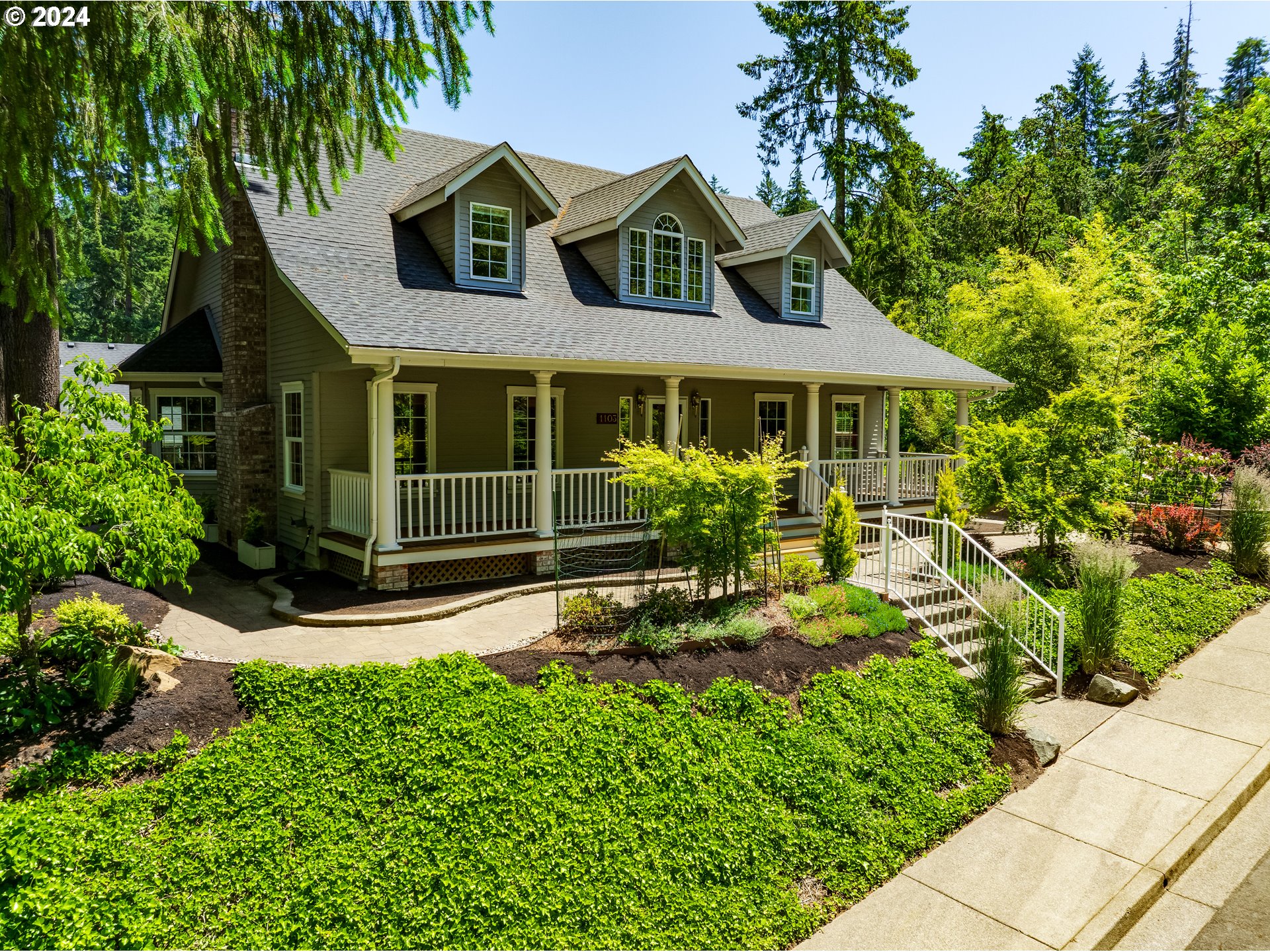 1103 South 68th Place Springfield, OR 97478 - Photo 2 of 48 Gallery Image 2