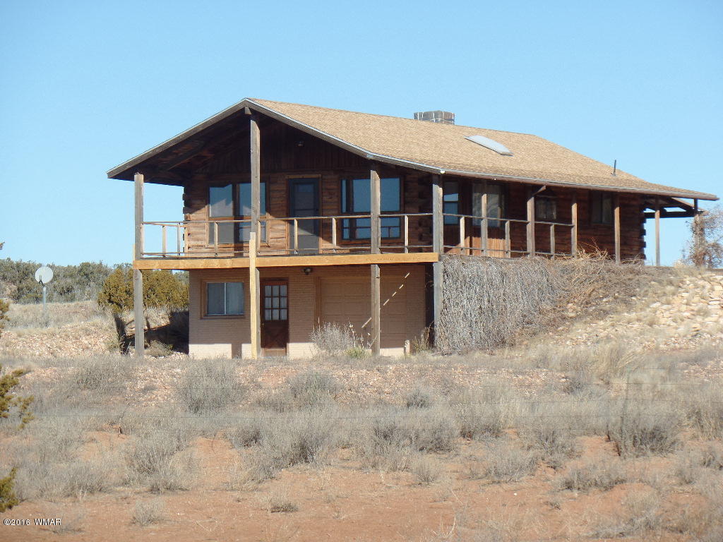 1124 North 650 Street Snowflake, AZ 85937 - Photo 2 of 35 a view of a house with a yard
