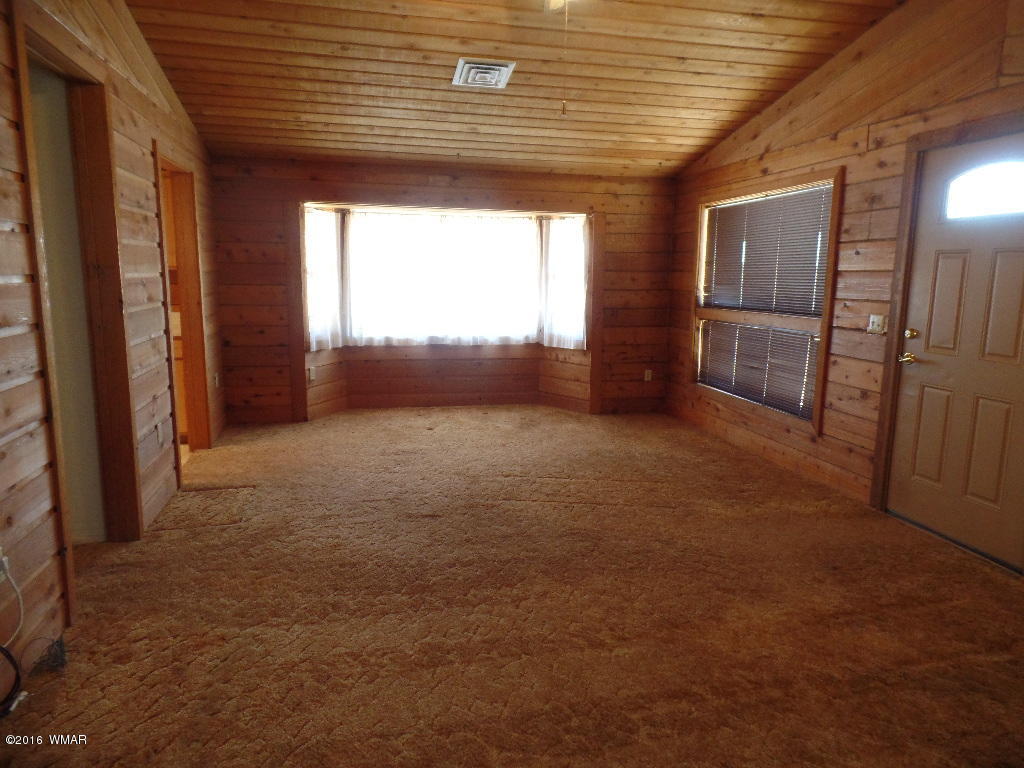 1124 North 650 Street Snowflake, AZ 85937 - Photo 8 of 35 a view of empty room with windows