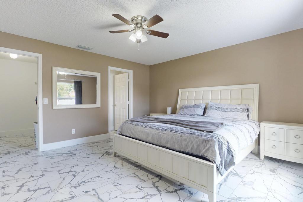 573 Southwest Cherryhill Road Port St. Lucie, FL 34953 - Photo 29 of 63 iPixx_01_26