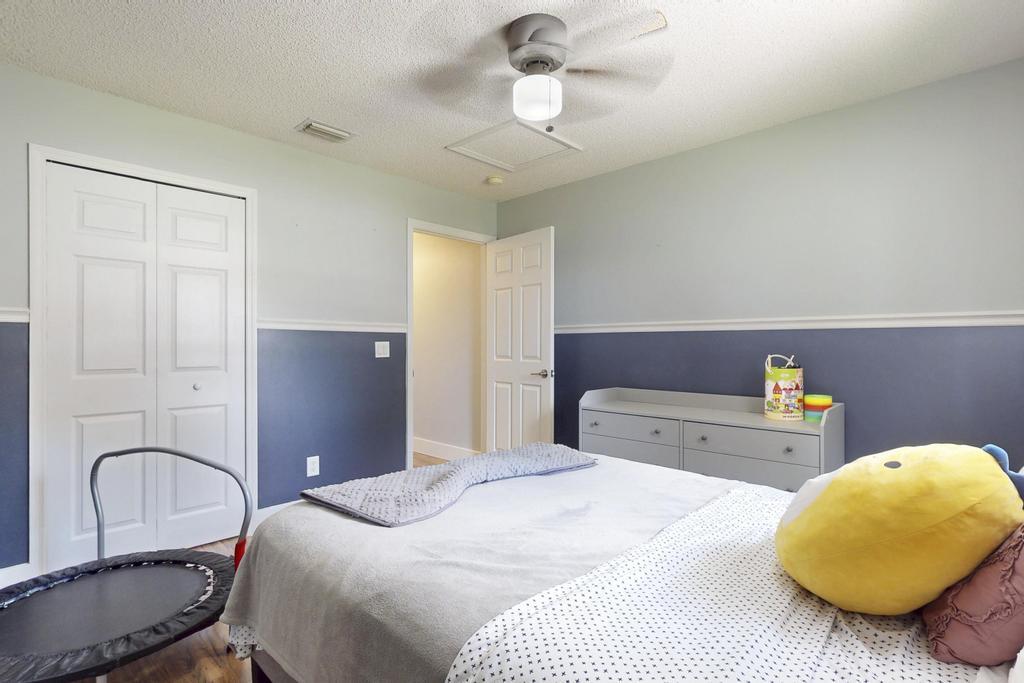 573 Southwest Cherryhill Road Port St. Lucie, FL 34953 - Photo 46 of 63 iPixx_01_42