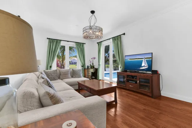 $8,000 | 10900 Haydn Drive, Boca Raton, FL 33498