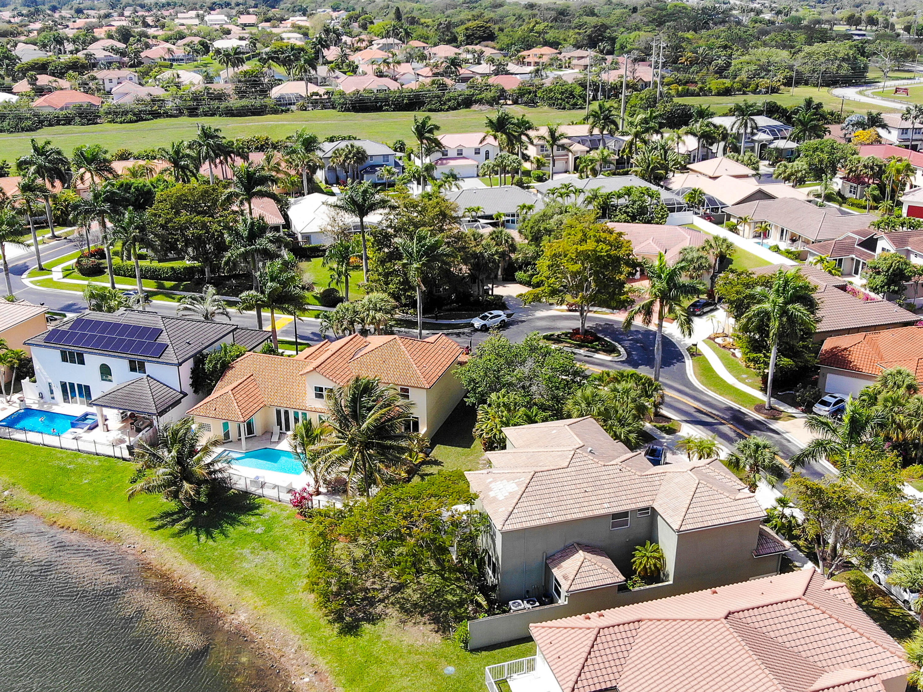 10900 Haydn Drive Boca Raton, FL 33498 - Photo 3 of 55 MISSION BAY, SONATA LAKEVIEW HOUSE