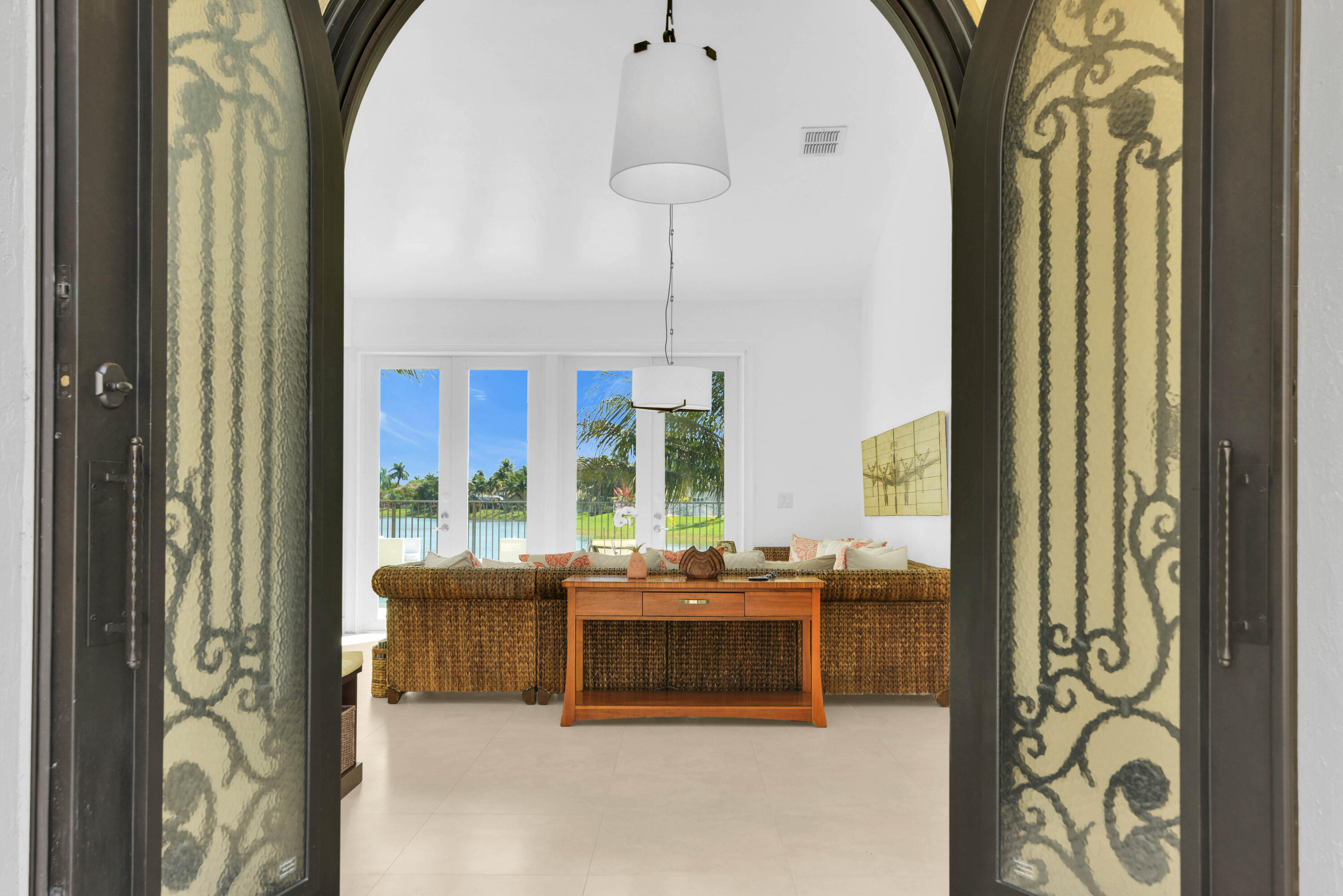 10900 Haydn Drive Boca Raton, FL 33498 - Photo 5 of 55 ENTRANCE