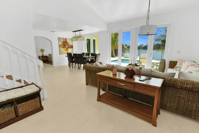 $8,000 | 10900 Haydn Drive, Boca Raton, FL 33498