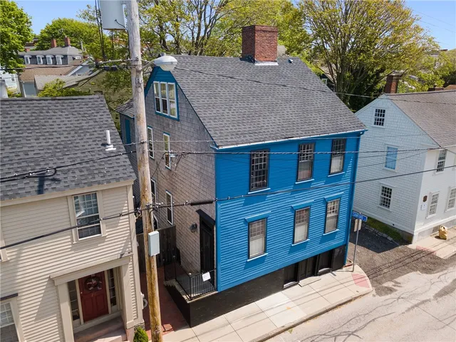 $17,500 | 26 Thames Street, Newport, RI 02840