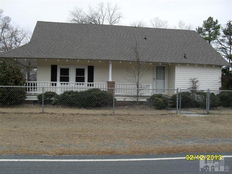 4154 Manly Smith Road Roseboro, NC 28382 - Photo 1 of 11 Primary Photo