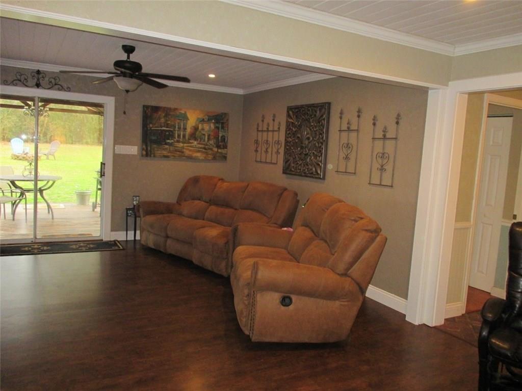 132 Hood Road Pollock, LA 71467 - Photo 4 of 25