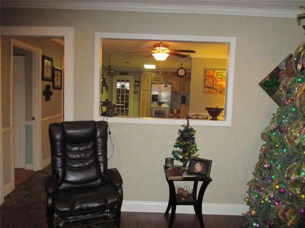 132 Hood Road Pollock, LA 71467 - Photo 7 of 25