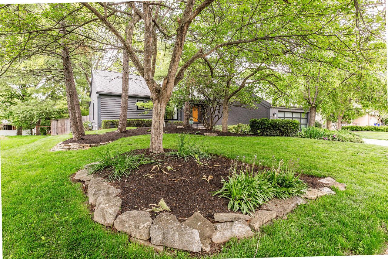 2248 Sandover Road Columbus, OH 43220 - Photo 34 of 36 Front Yard Angle