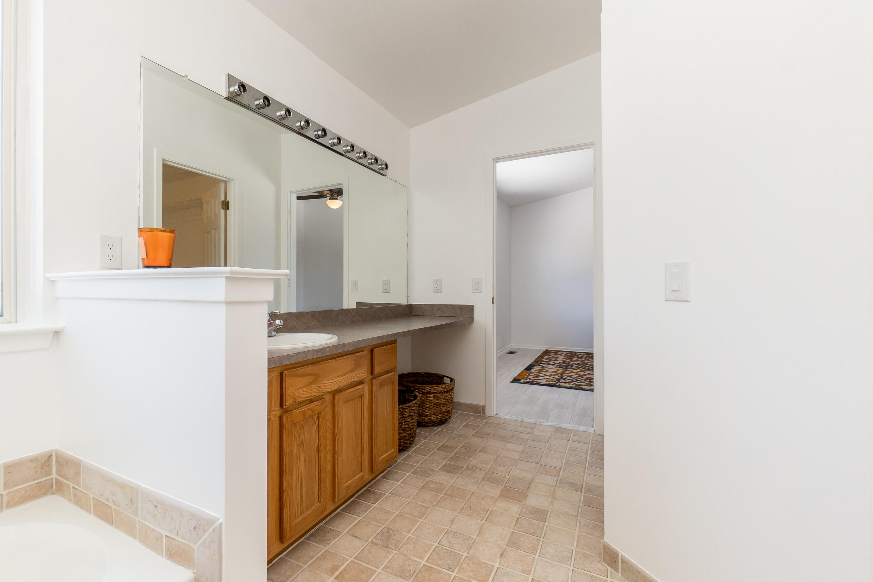 1563 Scio Ridge Road Ann Arbor, MI 48103 - Photo 30 of 44 02800000_16
