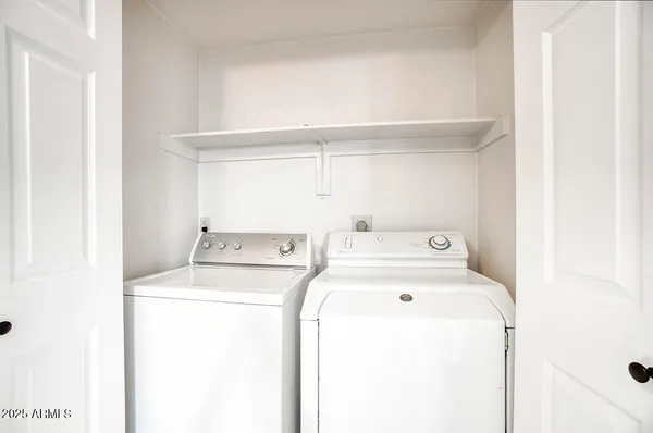 $225,000 | 750 East Northern Avenue, Unit 1055, Phoenix, AZ 85020