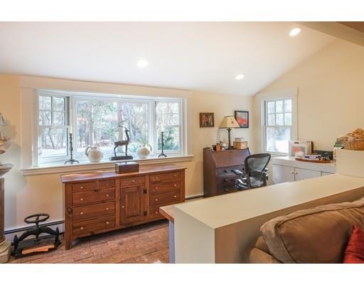 22 Draper Road Wayland, MA 01778 - Photo 13 of 30