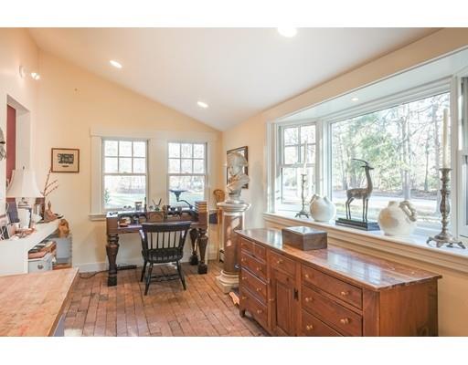 22 Draper Road Wayland, MA 01778 - Photo 14 of 30