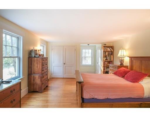 22 Draper Road Wayland, MA 01778 - Photo 8 of 30