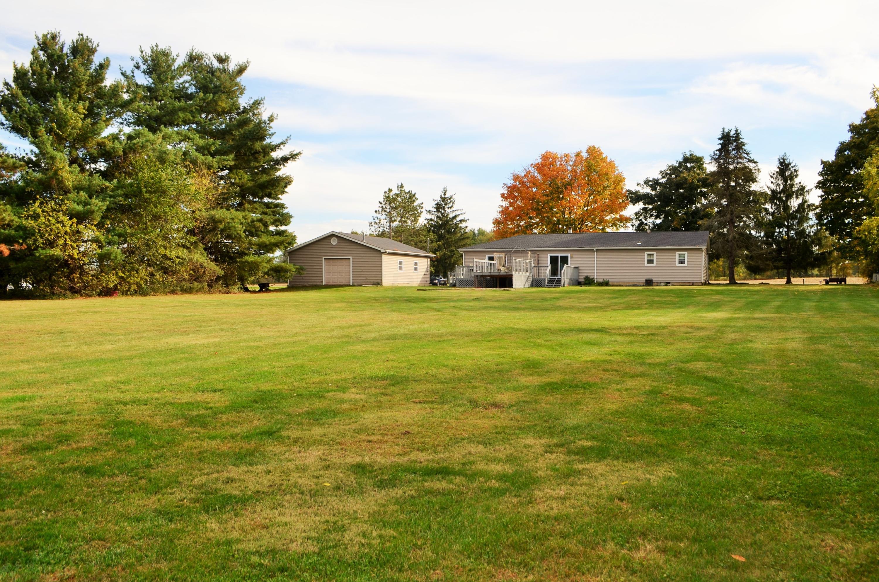 4403 Columbia Road Southwest Pataskala, OH 43062 - Photo 4 of 53
