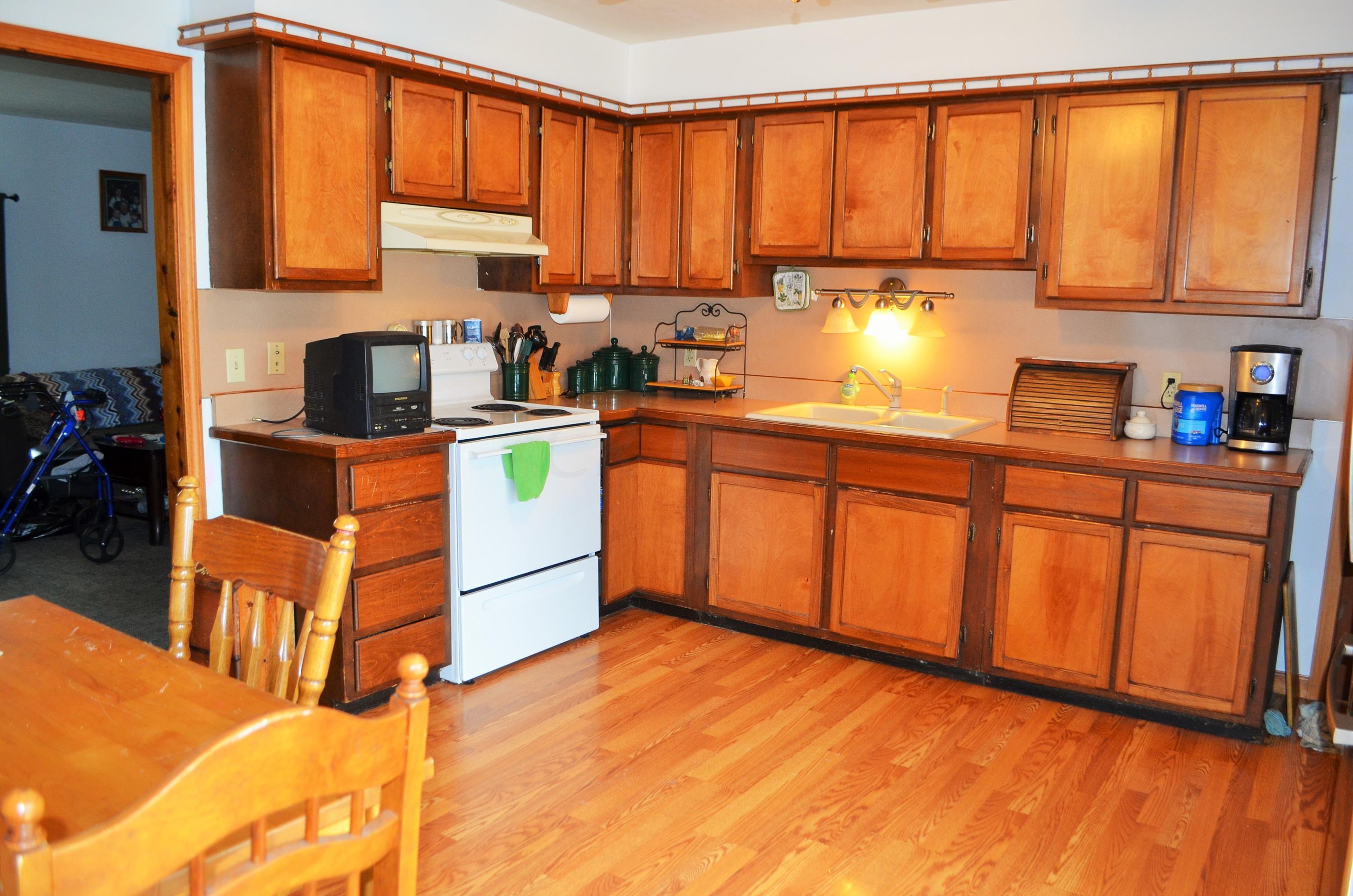 4403 Columbia Road Southwest Pataskala, OH 43062 - Photo 9 of 53
