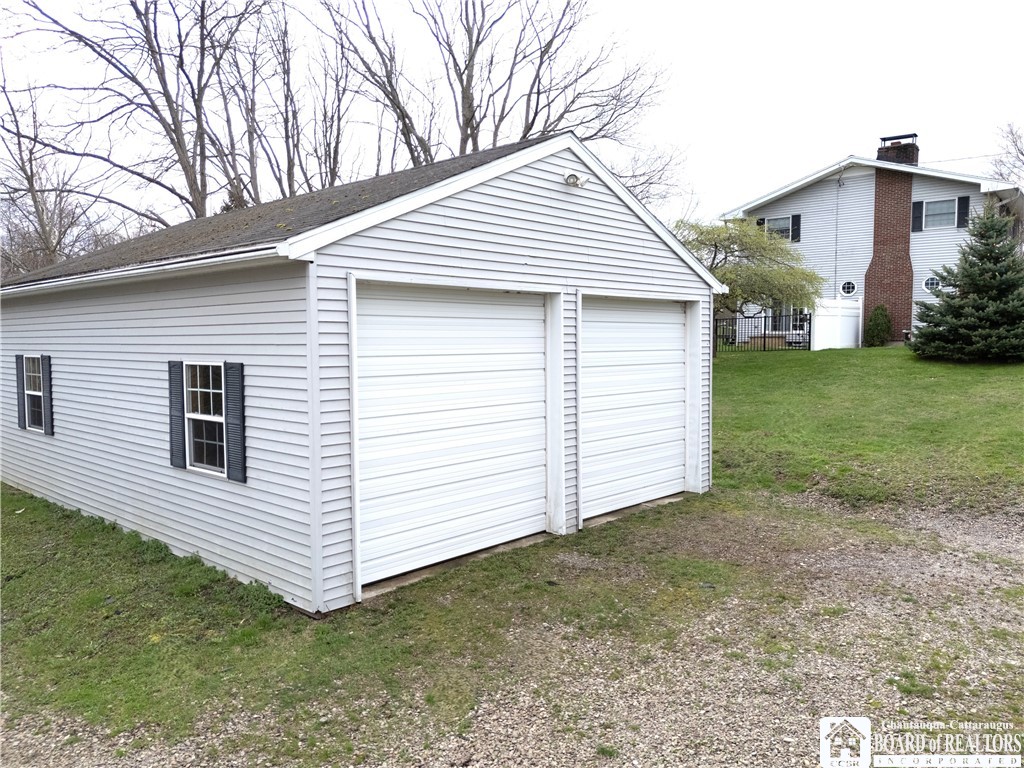 9668 Adams Road Pomfret, NY 14063 - Photo 11 of 38