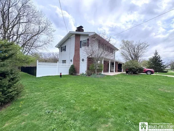$465,000 | 9668 Adams Road, Pomfret, NY 14063